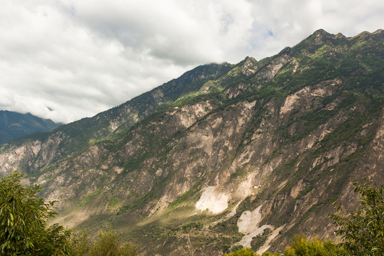 甲居藏鄉(xiāng)大金川山景