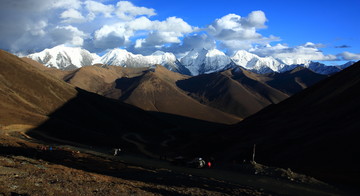 貢嘎山