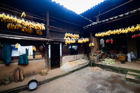 彝家小院