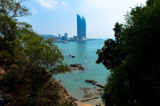 海上高樓