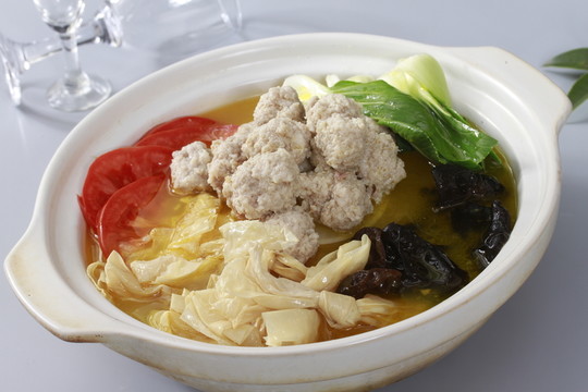 腐衣肉圓煲