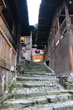 苗寨 石階 村寨小路 木房子