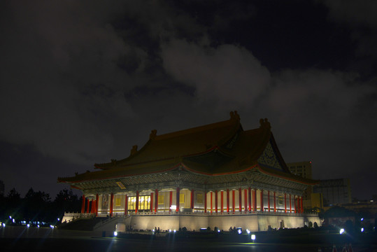 臺北國家戲劇院夜景