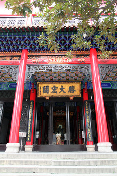 武漢歸元禪寺藏經(jīng)閣大門