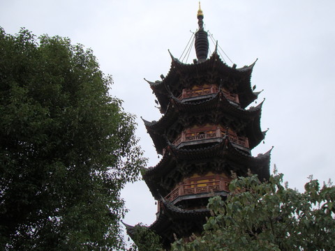 上海龍華塔
