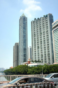 江邊建筑風(fēng)景