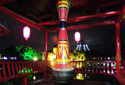 特大腰鼓