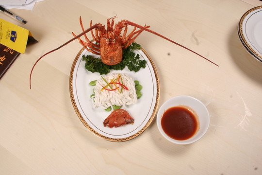 東方龍蝦面