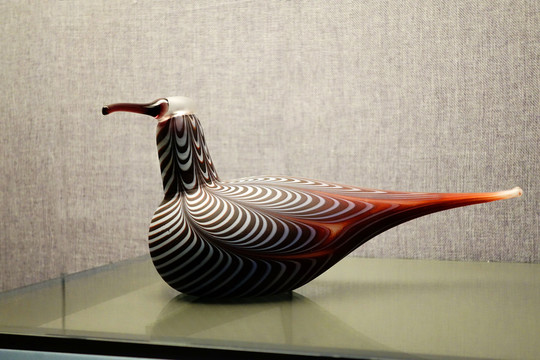 玻璃鳥(niǎo)