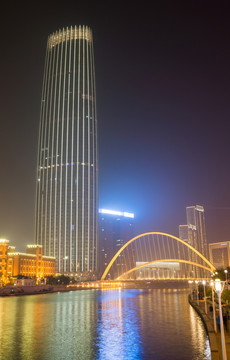津塔與大沽橋夜色