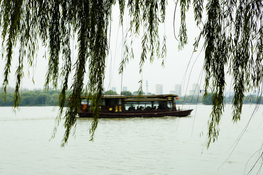 公園 游艇