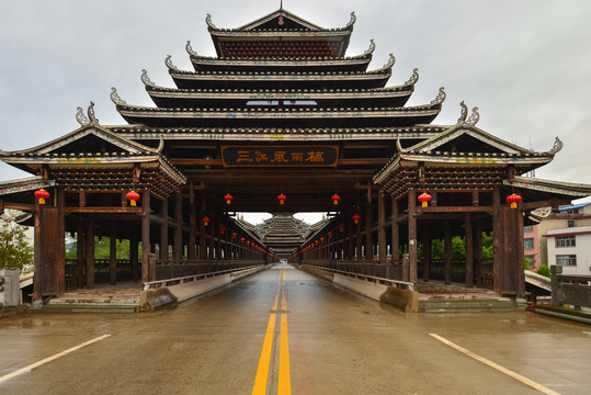 三江風(fēng)雨橋
