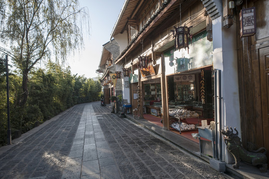 和順古鎮(zhèn)街道清晨