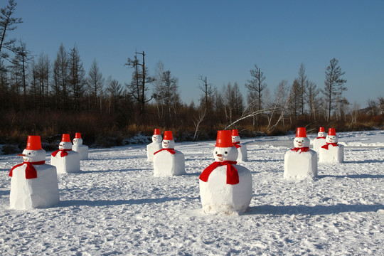 雪地雪人