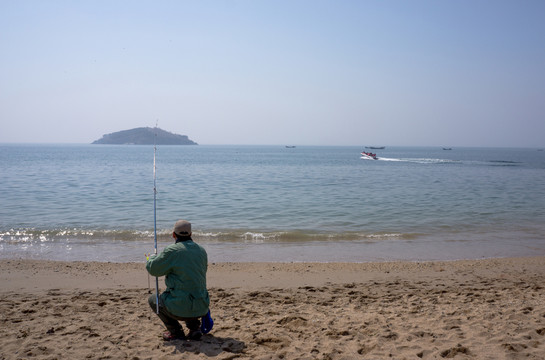 海邊垂釣