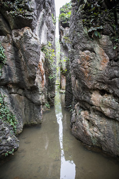黃果樹(shù)天星橋景區(qū) 一線天