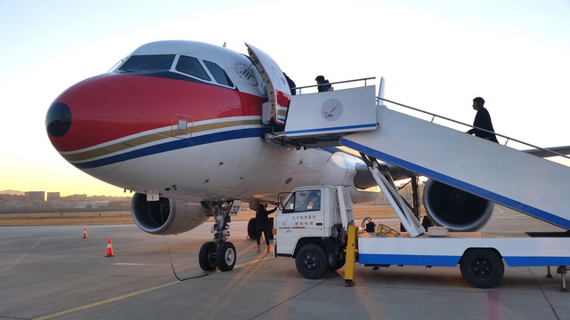民航 飛機(jī)