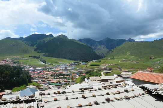 小鎮(zhèn) 全景 郎木寺鎮(zhèn)
