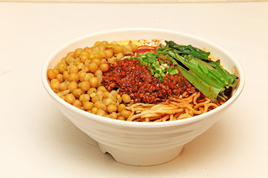 美食 炸醬面