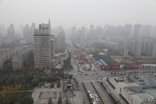 俯瞰城市霧霾