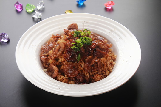 日式烤肉炒飯