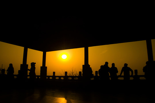 長(zhǎng)沙岳麓山日落夕陽(yáng)
