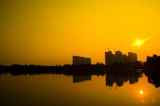長(zhǎng)沙月湖公園日落夕陽(yáng)