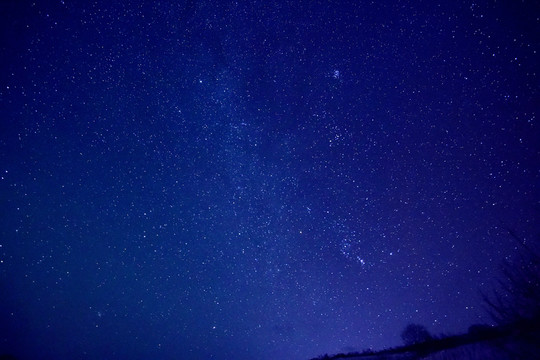 松嶺雪村星空