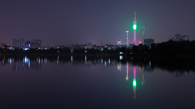 海珠湖遠眺廣州塔夜景