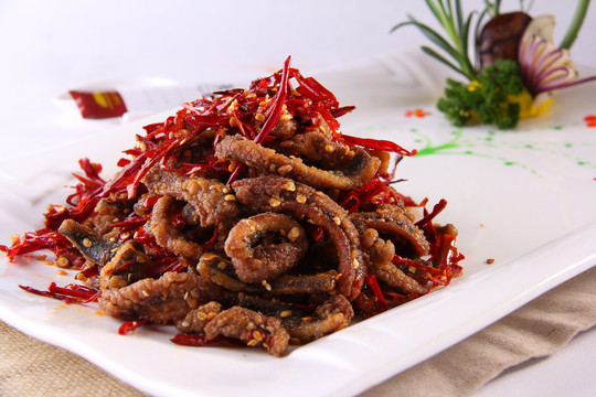 手撕鱔絲
