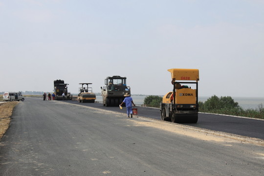 道路建設(shè)