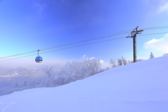 冰雪旅游
