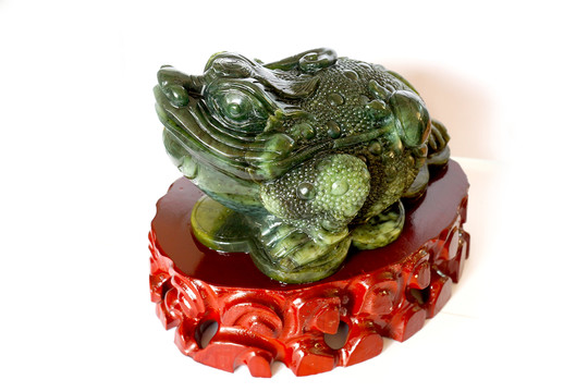 玉蟾蜍 泰山玉