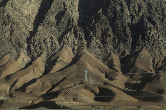 山巒