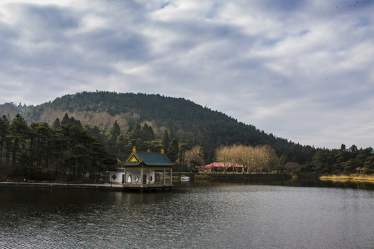 如琴湖