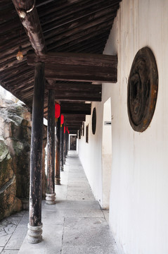 古鎮(zhèn)柱子