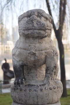 小石獅子