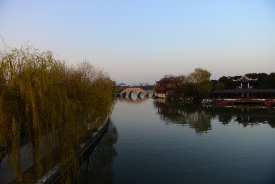 南湖