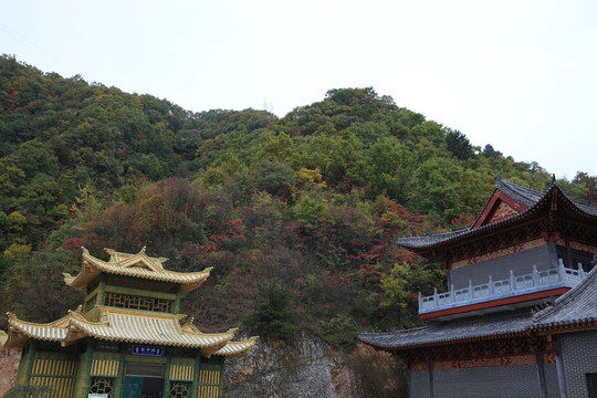 塔云山