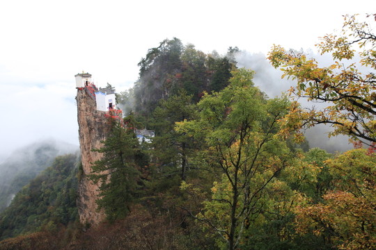 塔云山