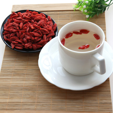 枸杞茶 枸杞泡水