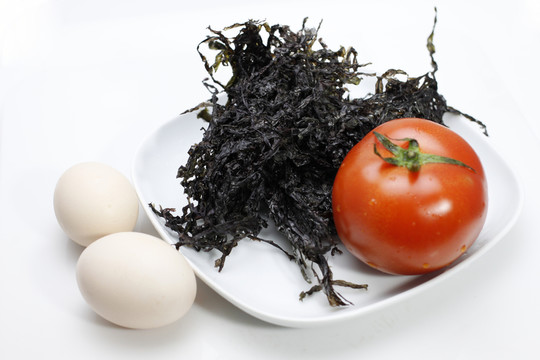 番茄雞蛋紫菜湯原料