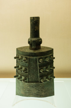 梁其鐘