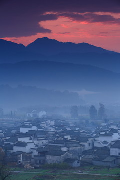 山村的早晨