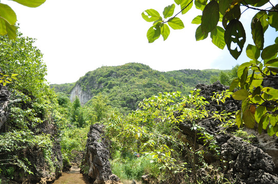 青山綠水 貴州天星橋景區(qū)