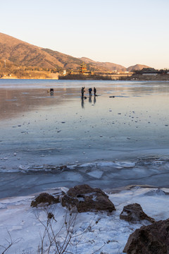 十三陵水庫冰面