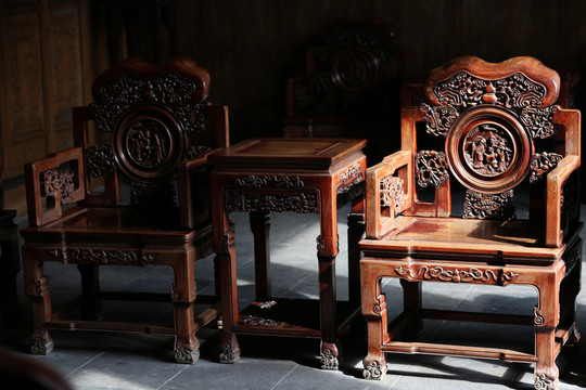 實(shí)木家具