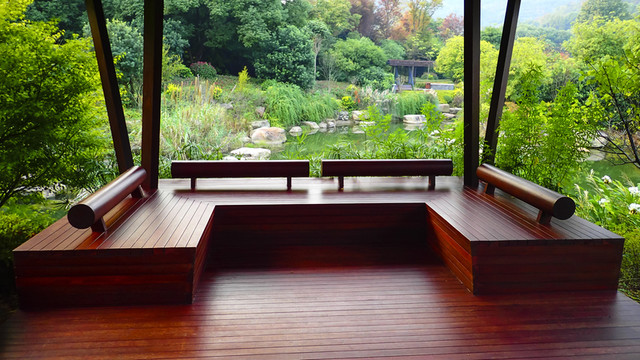 公園涼亭