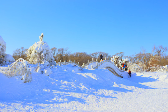 冰雪旅游