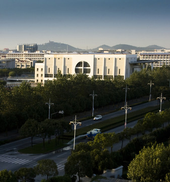 上海對外貿(mào)易學院全景